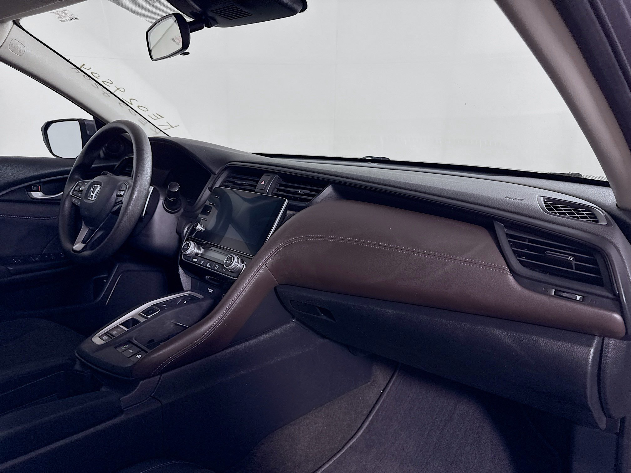 Used 2019 Honda Insight EX image 25