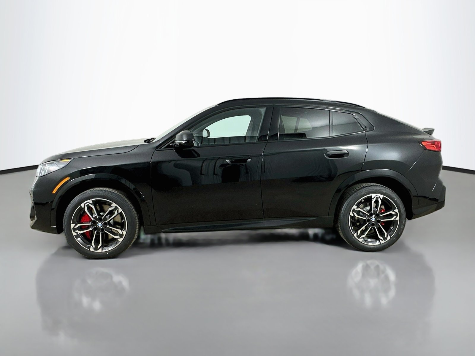 New 2027 BMW X2 xDrive28i AWD/4WD image 8