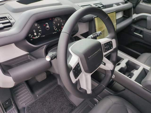 New 2026 Land Rover Defender 110 S AWD/4WD image 7