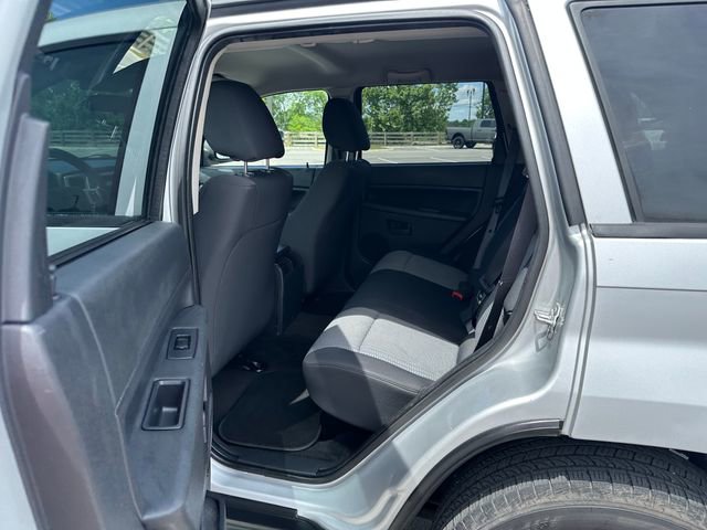 Used 2008 Jeep Grand Cherokee Laredo RWD image 14