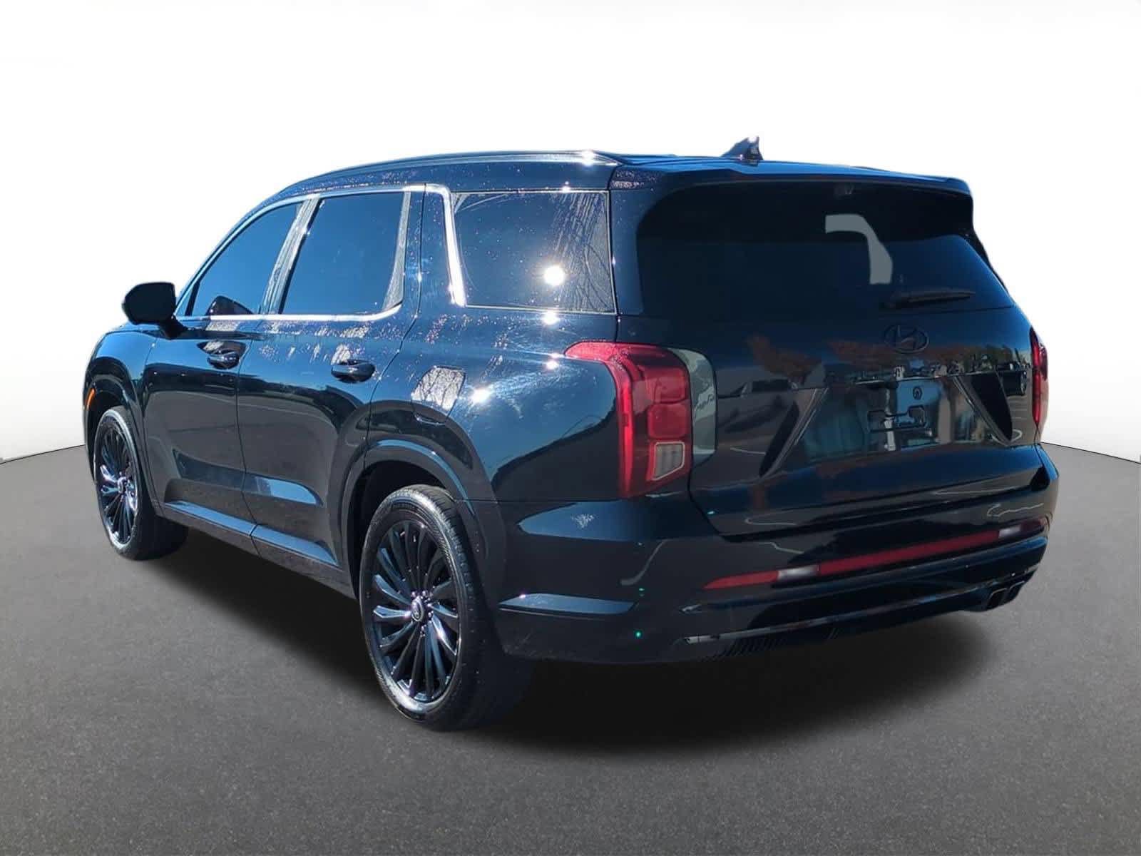 Used 2024 Hyundai Palisade Calligraphy AWD/4WD image 4