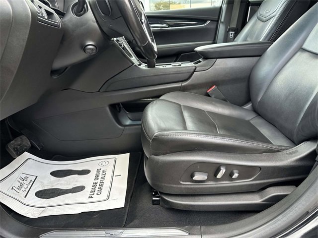 Certified 2022 Cadillac XT5 Premium Luxury image 46