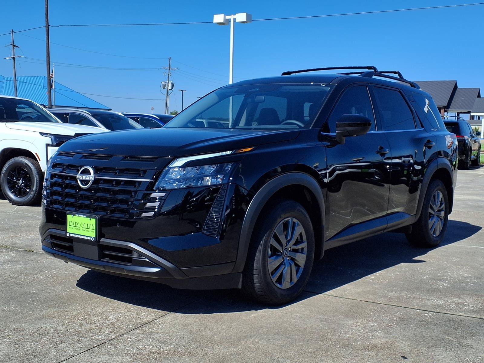New 2026 Nissan Pathfinder SV FWD image 5