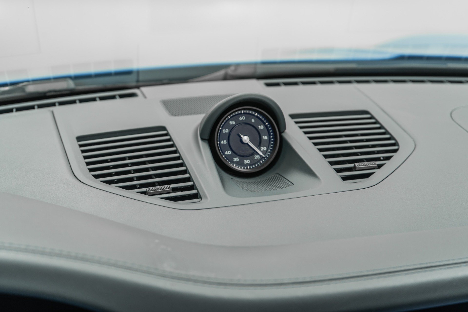 Used 2023 Porsche 911 Carrera image 26