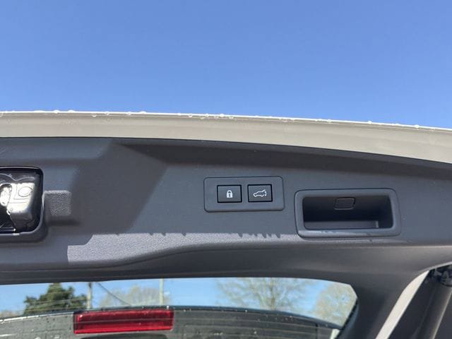 New 2026 Subaru Outback Limited XT AWD/4WD image 15