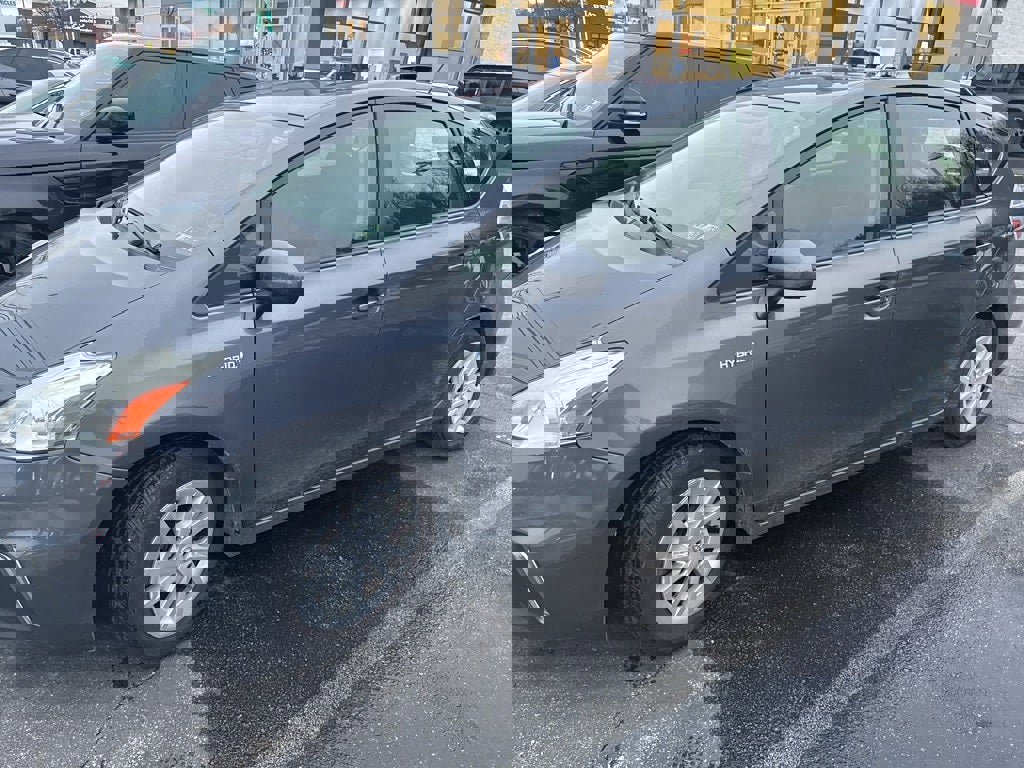 Used 2013 Toyota Prius V Two image 1