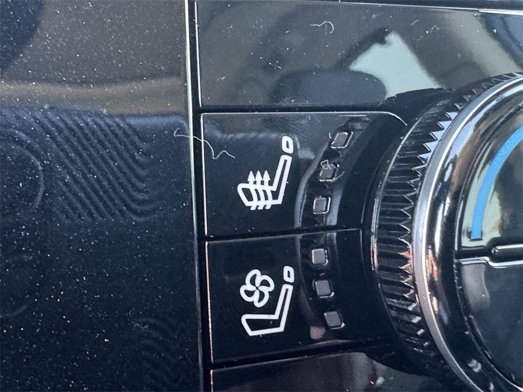 New 2025 Nissan Pathfinder Platinum w/ Lighting Package (N93) image 24