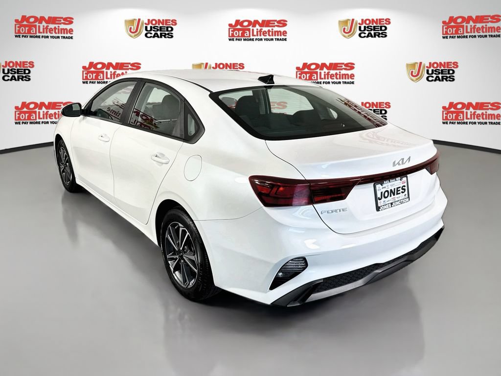 Certified 2024 Kia Forte LXS w/ LXS Technology Package FWD image 2