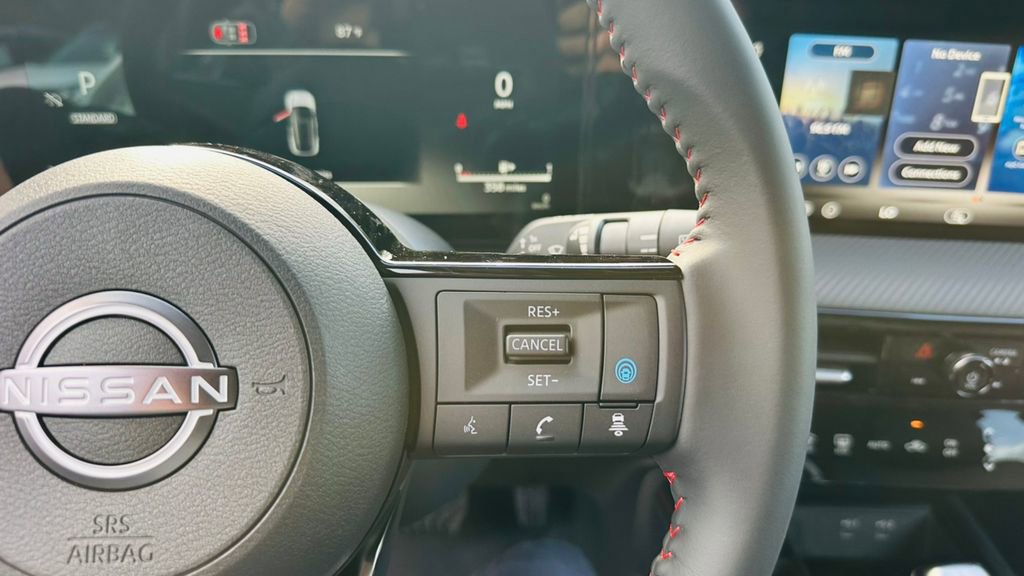 New 2026 Nissan Kicks SR FWD image 20