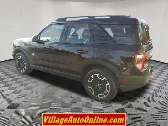 Used 2021 Ford Bronco Sport Outer Banks image 2