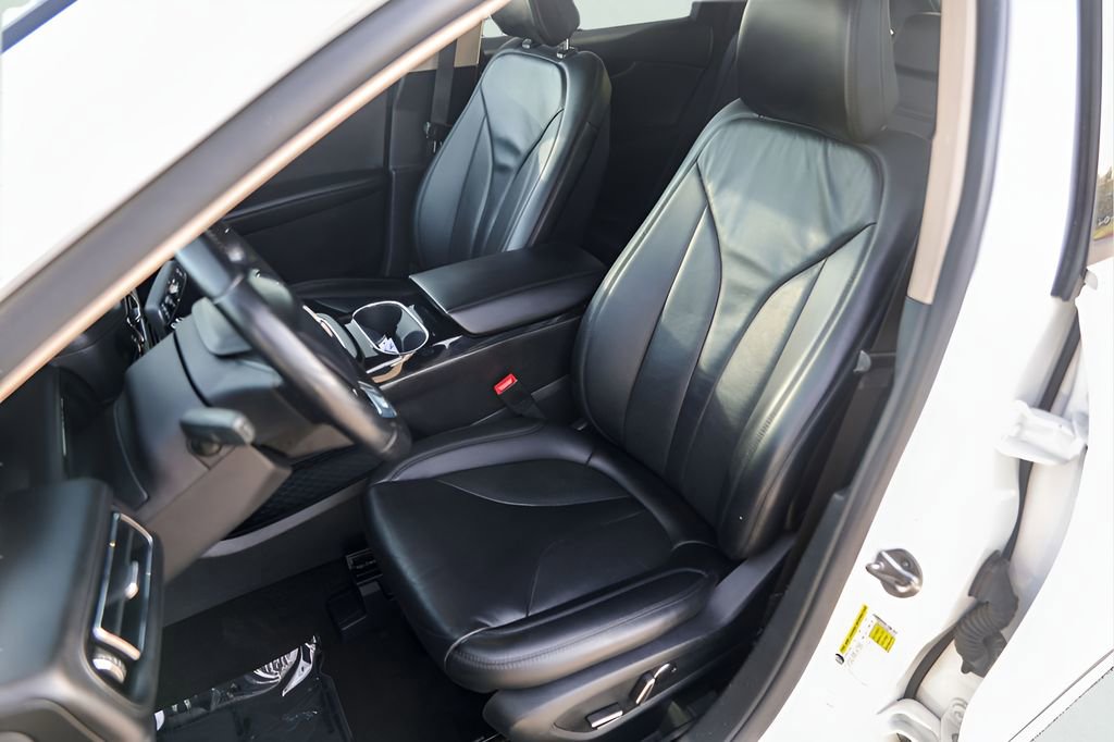 Used 2021 Lincoln Nautilus FWD w/ Equipment Group 101A image 10