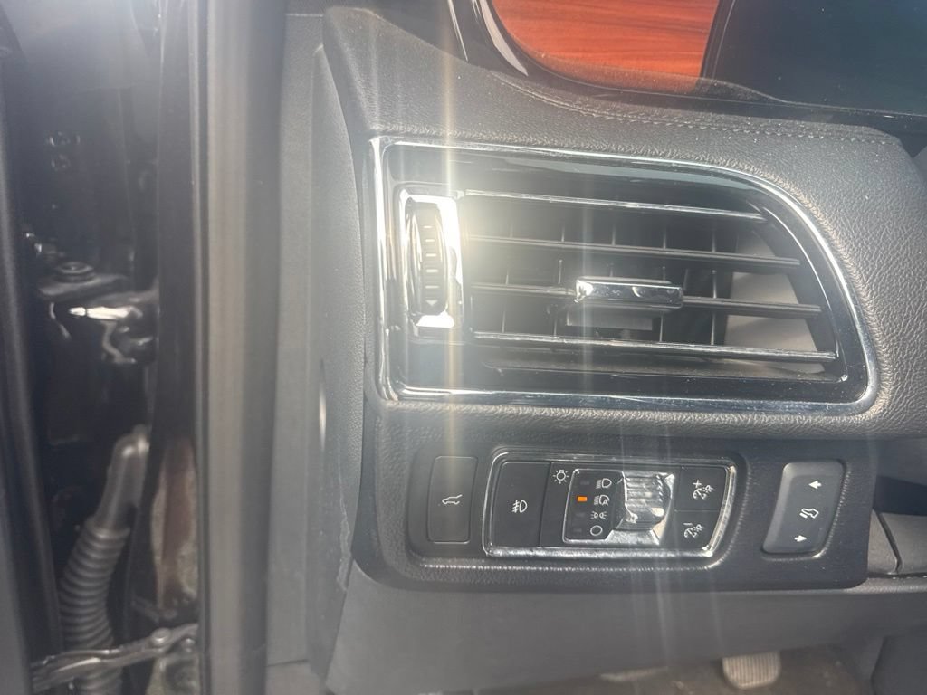 Used 2024 Lincoln Navigator L 4WD image 22