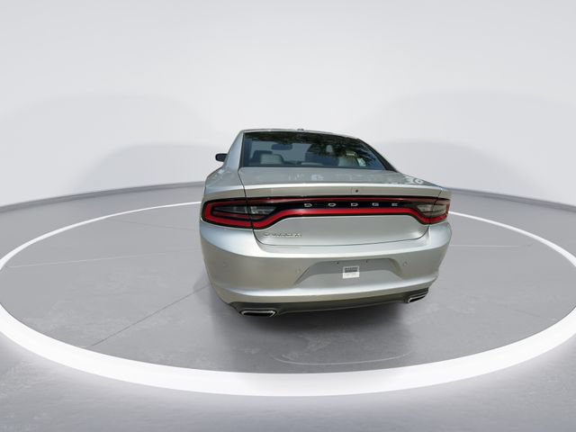 Used 2021 Dodge Charger SXT w/ Leather Interior Group RWD image 6