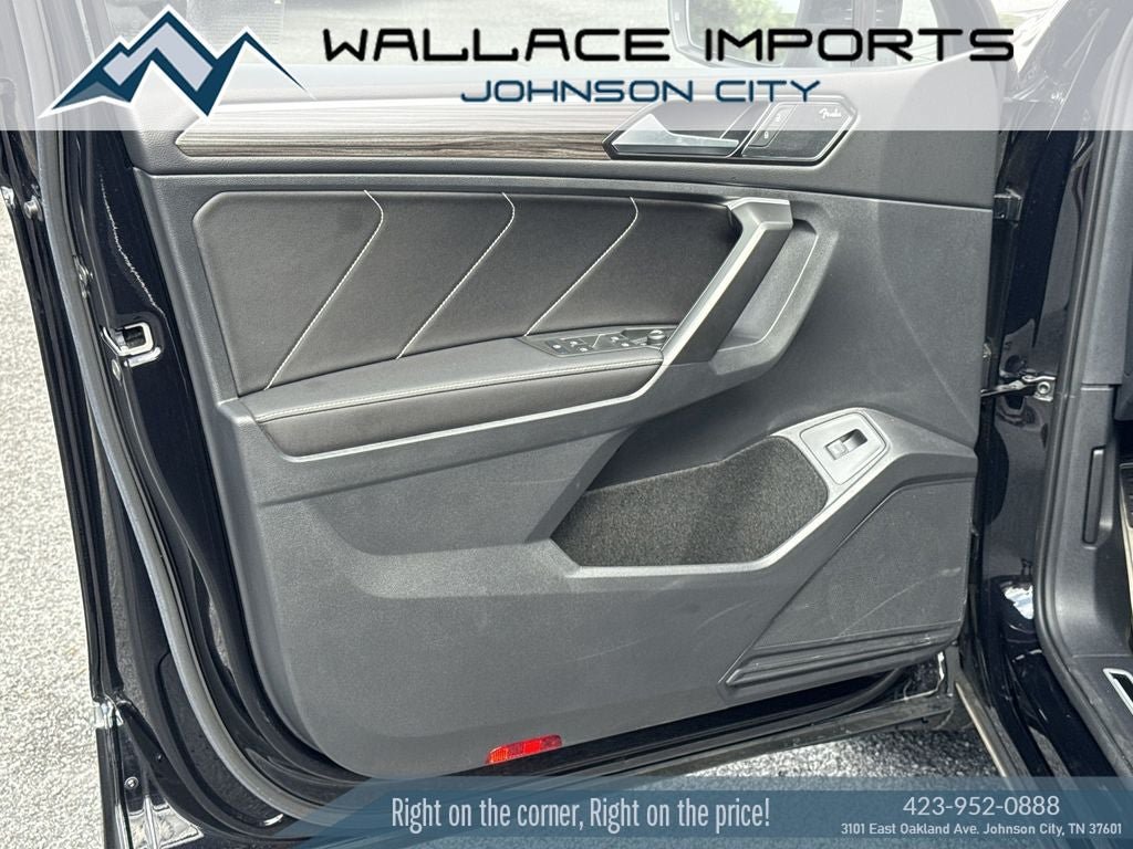 Used 2024 Volkswagen Tiguan SEL R-Line AWD/4WD image 13