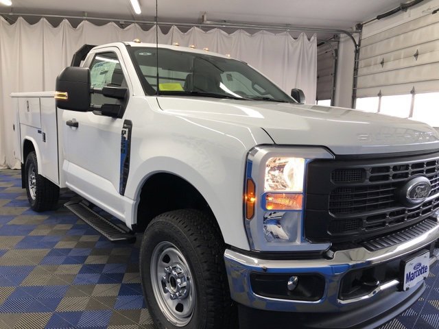 New 2025 Ford F350 XL w/ XL Chrome Package image 5