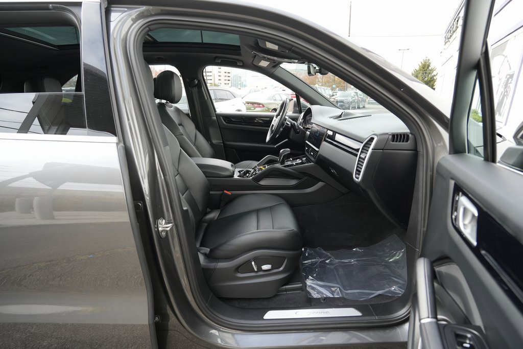 Used 2020 Porsche Cayenne image 20