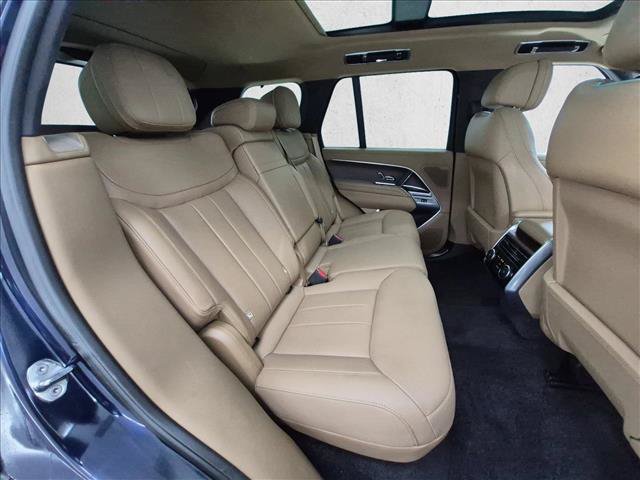 Certified 2023 Land Rover Range Rover SE AWD/4WD image 24