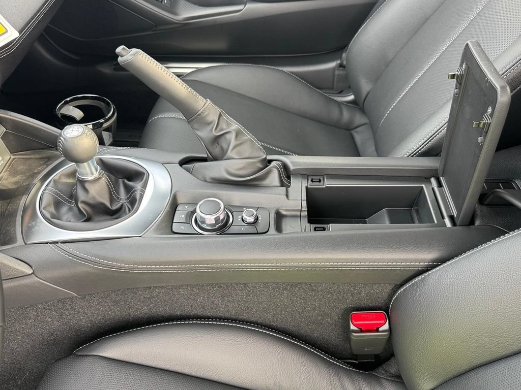 New 2026 MAZDA MX-5 Miata Grand Touring w/ Appearance Package RWD image 11