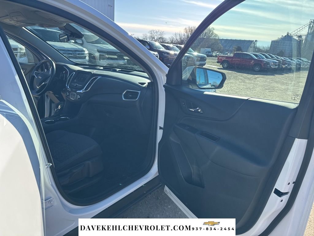 Used 2022 Chevrolet Equinox LT image 24