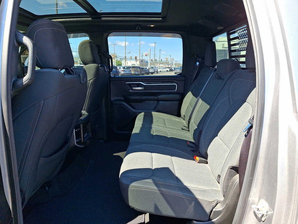 Used 2021 RAM 1500 Big Horn AWD/4WD image 20