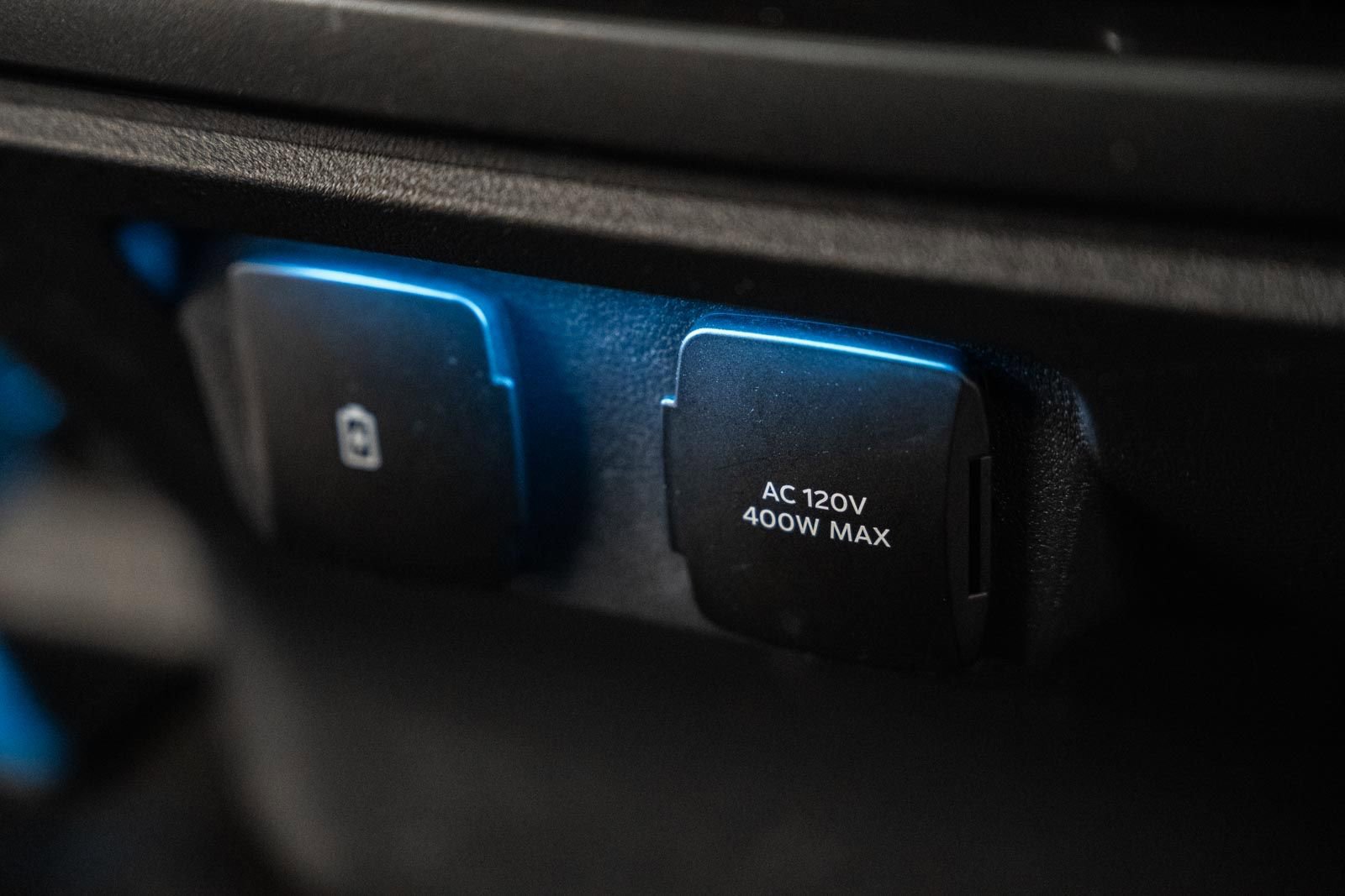 Certified 2023 Ford F150 Lariat w/ Equipment Group 502A High AWD/4WD image 44