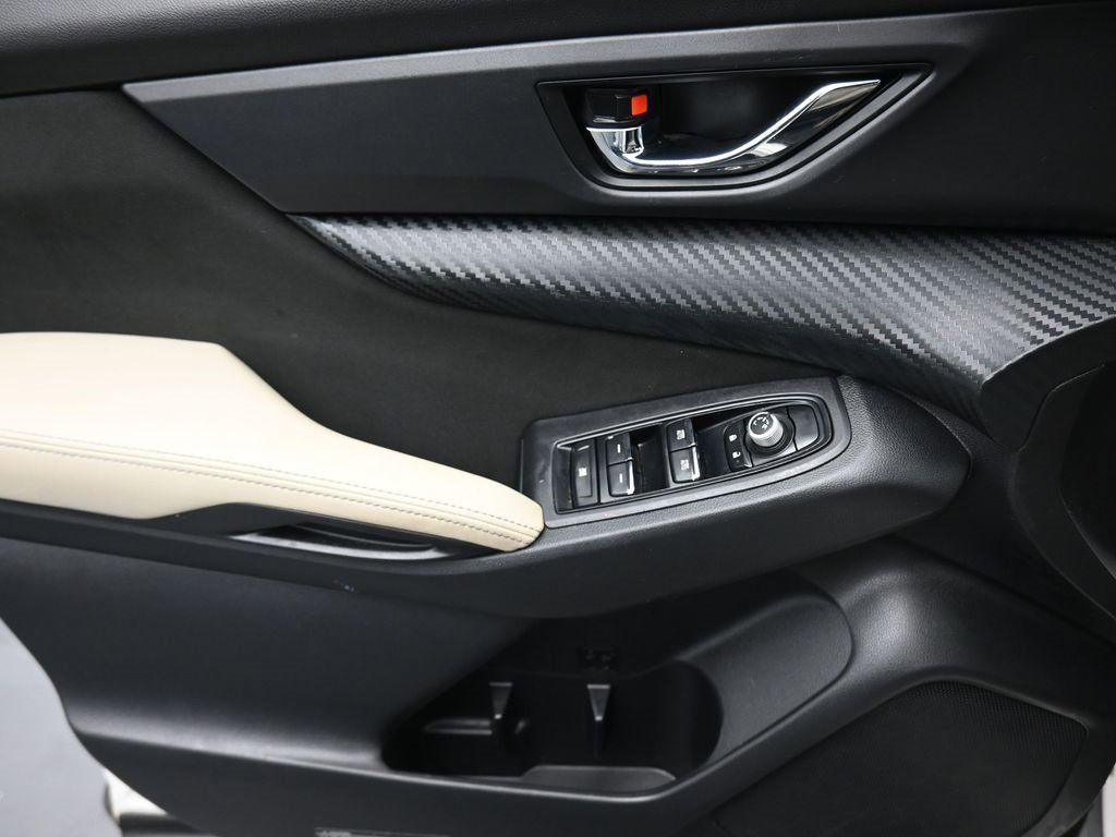 Used 2023 Subaru Ascent Premium w/ Convenience Package image 10