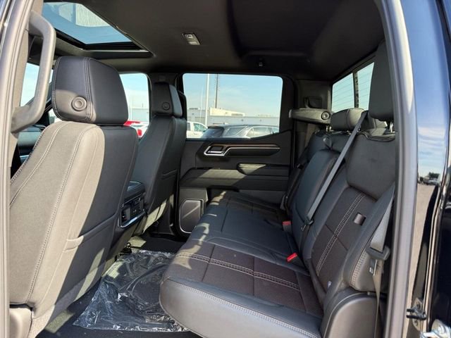 New 2026 Chevrolet Silverado 1500 High Country w/ Midnight Edition AWD/4WD image 5