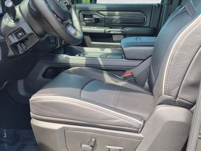 Used 2026 RAM 3500 Limited AWD/4WD image 15