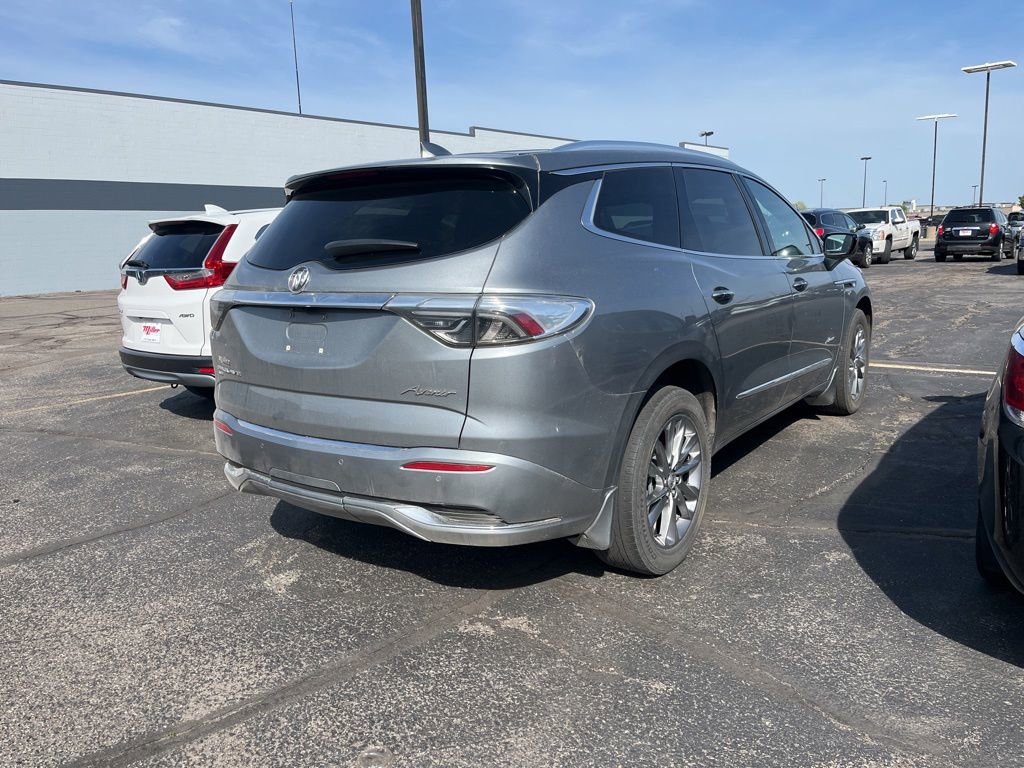 Used 2024 Buick Enclave Avenir w/ Avenir Technology Package AWD/4WD image 5