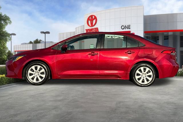 Certified 2024 Toyota Corolla LE image 9