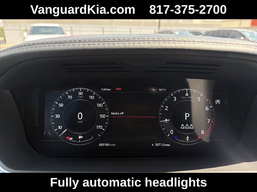 Used 2020 Land Rover Range Rover Long Wheelbase HSE AWD/4WD image 11