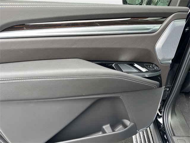 New 2026 Cadillac Escalade ESV Luxury image 10