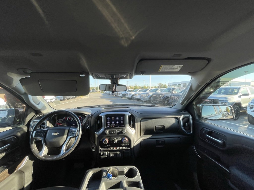 Used 2019 Chevrolet Silverado 1500 LT w/ Texas Edition image 28