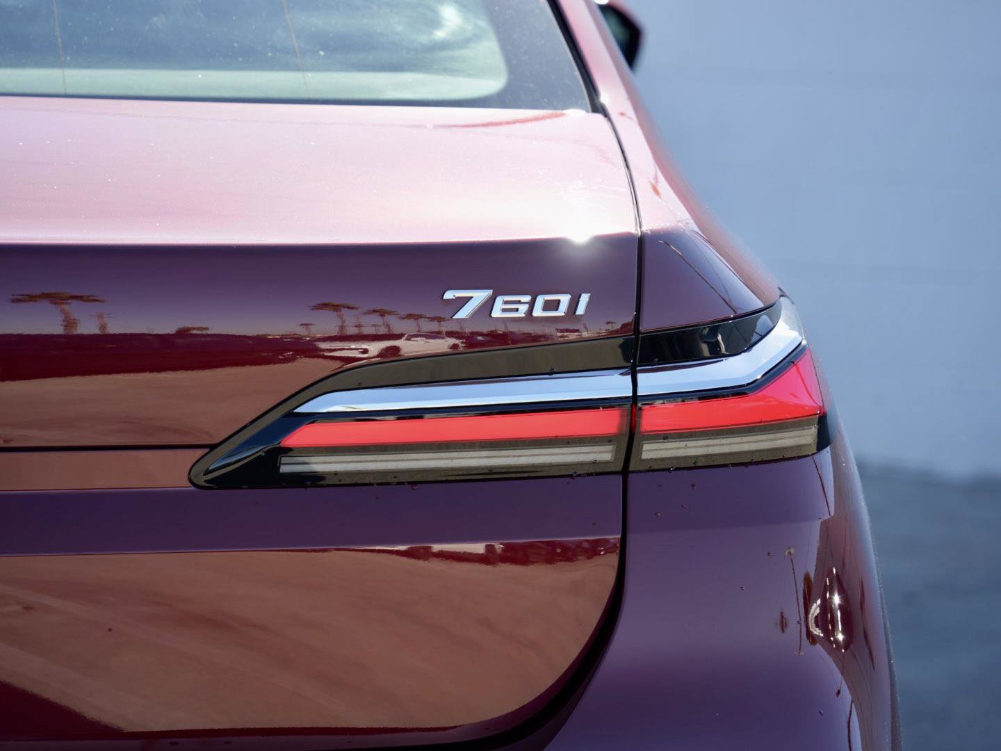 Used 2025 BMW 760i xDrive w/ Executive Package image 5