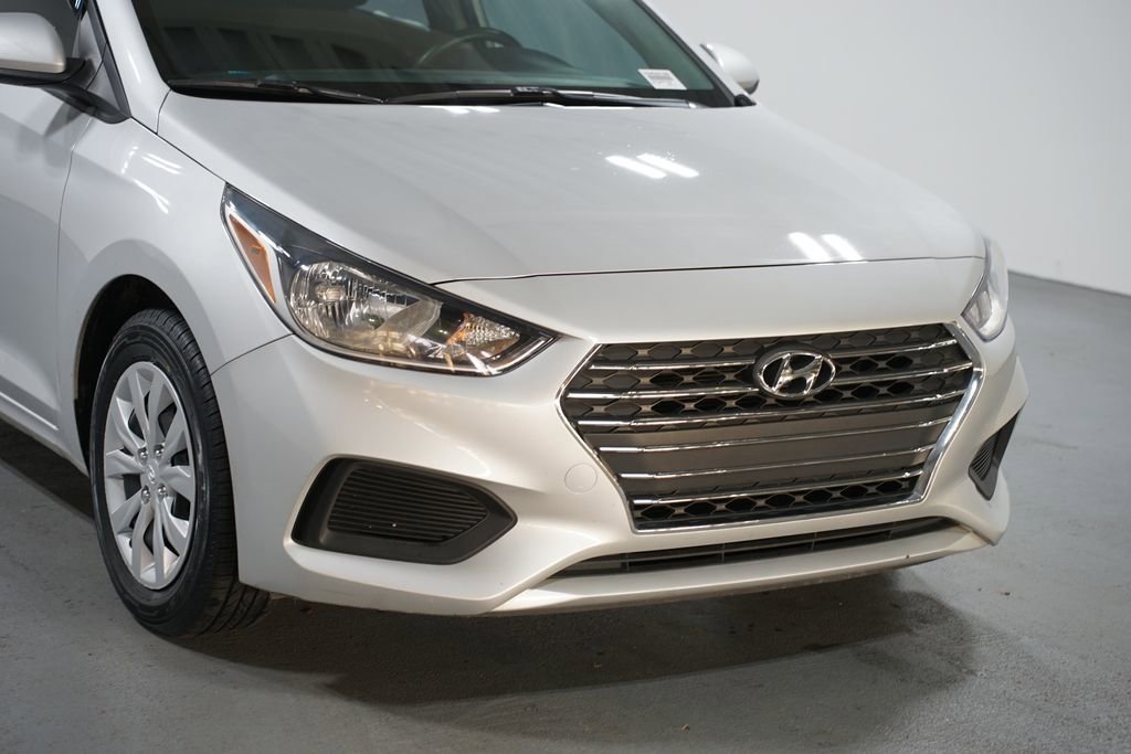 Used 2022 Hyundai Accent SE image 4