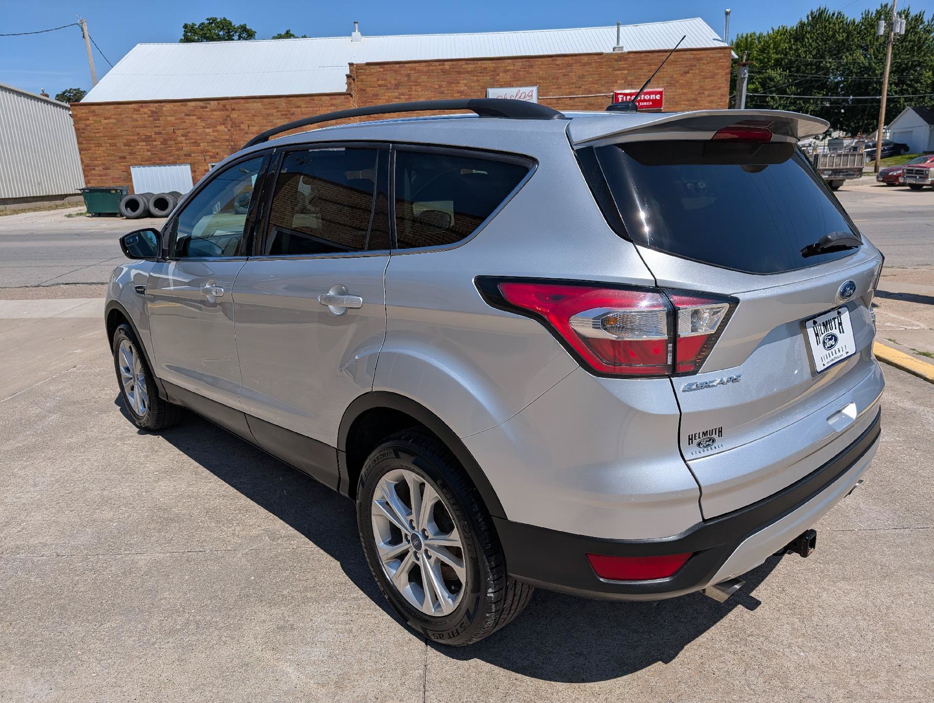 Used 2018 Ford Escape SE AWD/4WD image 8