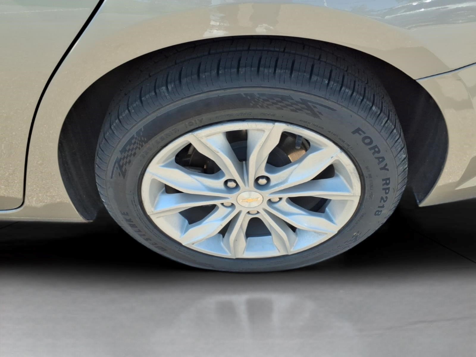 Used 2024 Chevrolet Malibu LT FWD image 8