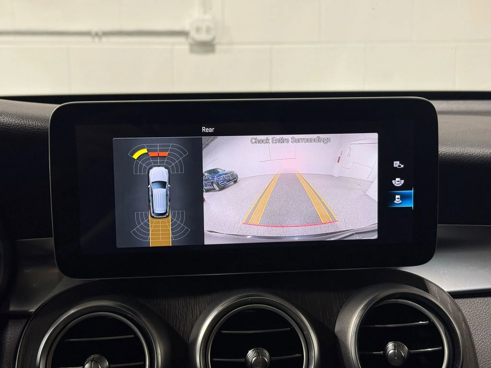 Used 2021 Mercedes-Benz GLC 300 GLC 300 4MATIC Sport Utility 4 image 31