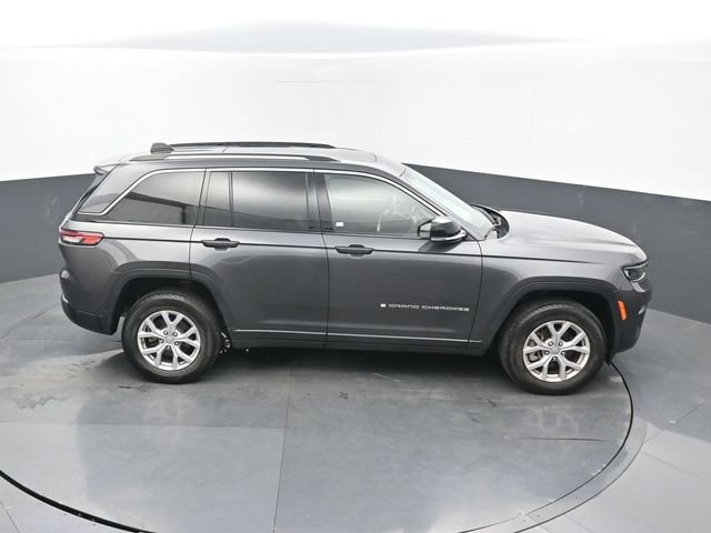 Used 2022 Jeep Grand Cherokee Limited image 50