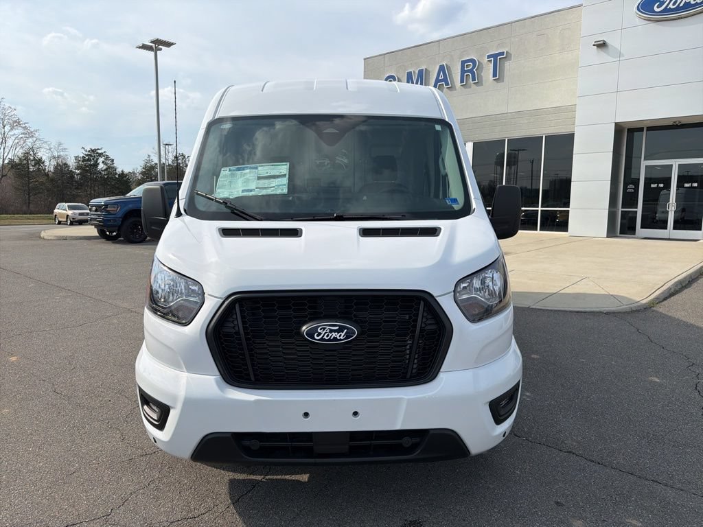 New 2026 Ford Transit 250 148 Medium Roof w/ Electrician Trade Package RWD image 8