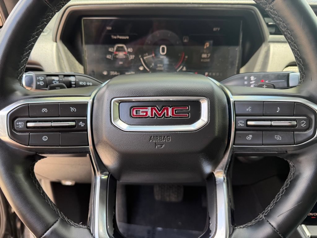 Used 2025 GMC Terrain Elevation AWD/4WD image 22