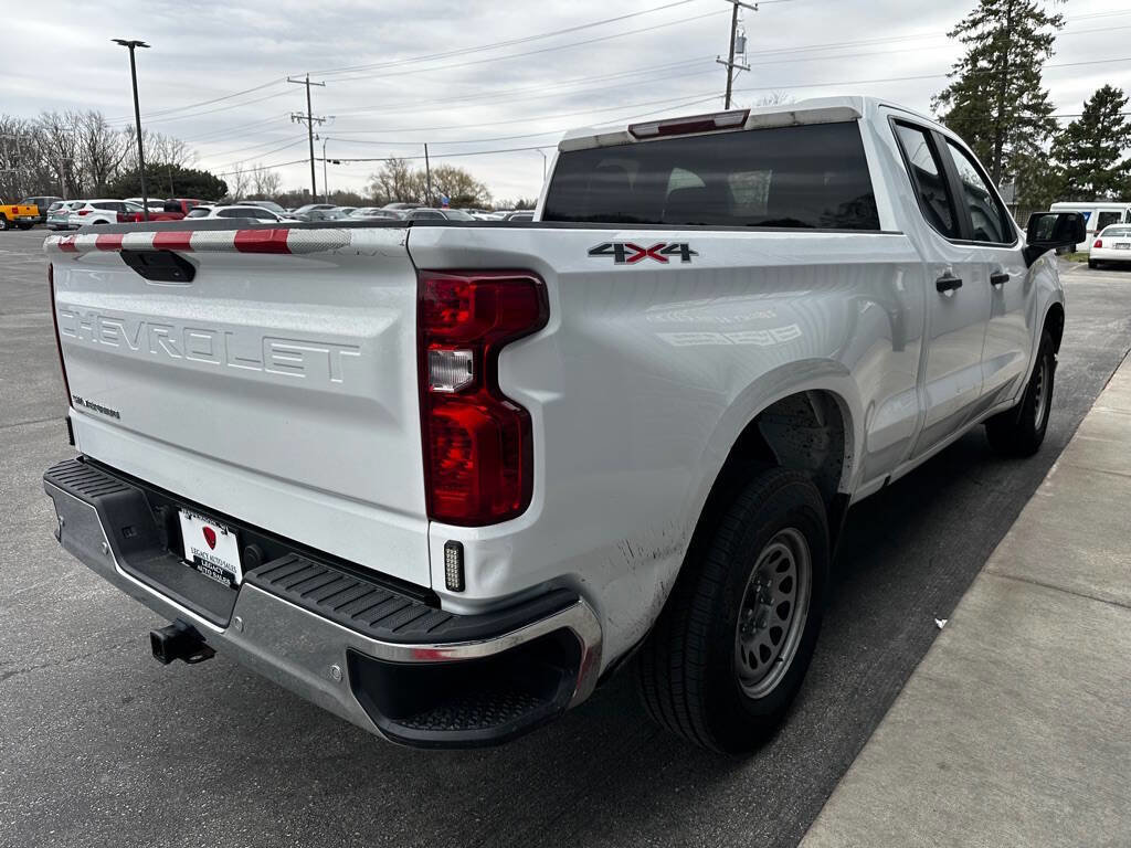 Used 2021 Chevrolet Silverado 1500 W/T w/ WT Value Package image 5