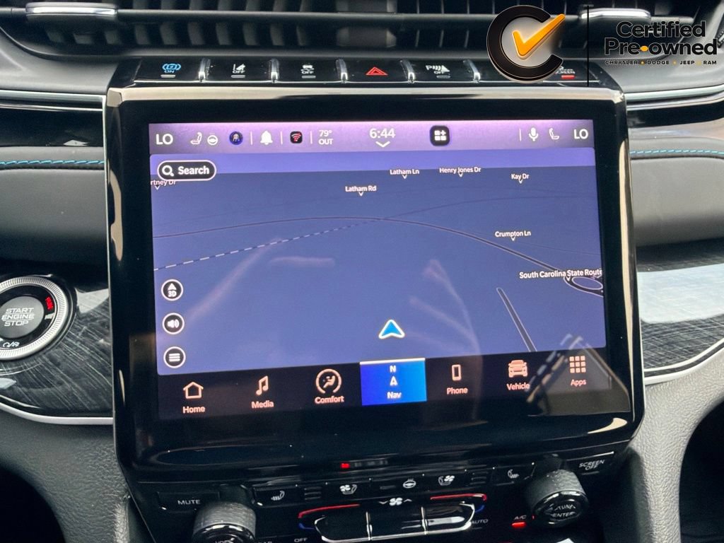 Certified 2022 Jeep Grand Cherokee Trailhawk w/ Advanced Protech Group II AWD/4WD image 89
