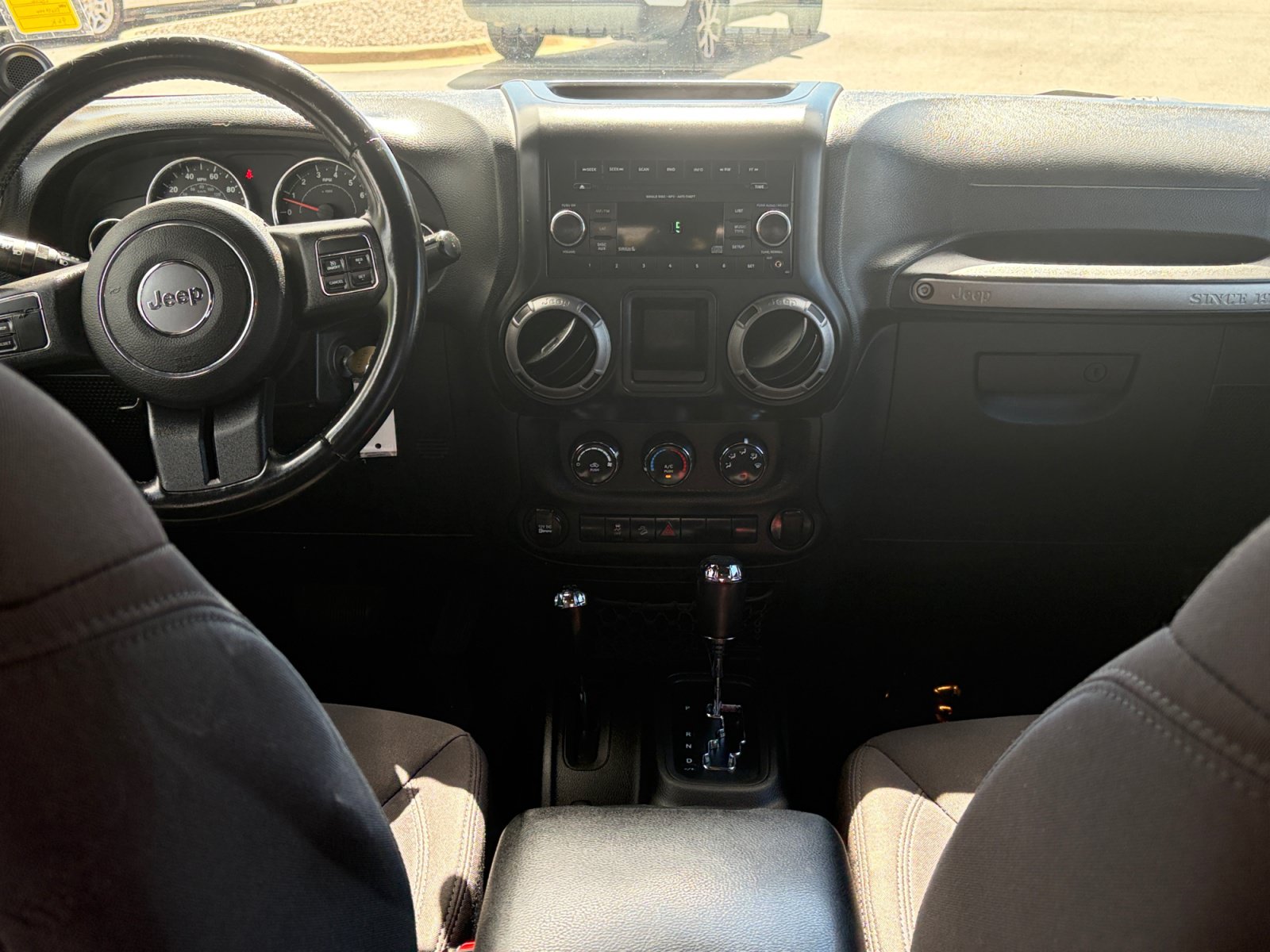 Used 2013 Jeep Wrangler Sport AWD/4WD image 17