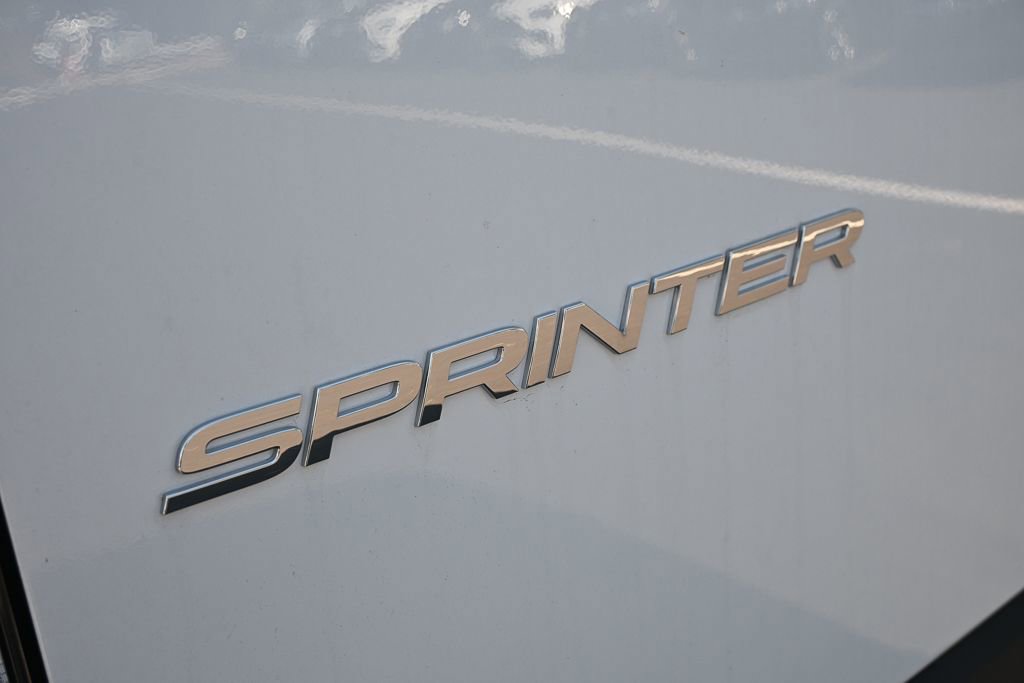 Used 2025 Mercedes-Benz Sprinter 2500 image 24