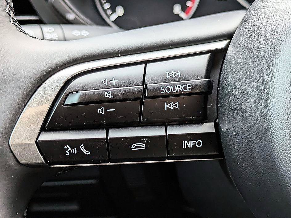 New 2026 MAZDA MAZDA3 2.5 S Hatchback w/ Premium Pkg FWD image 15