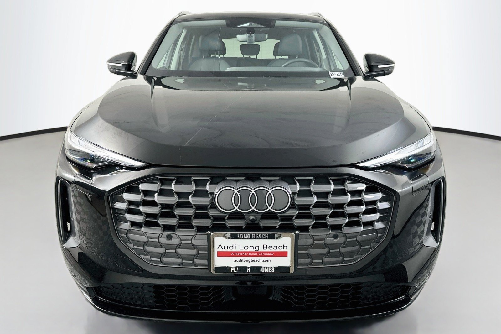 Used 2026 Audi Q5 Premium AWD/4WD image 2
