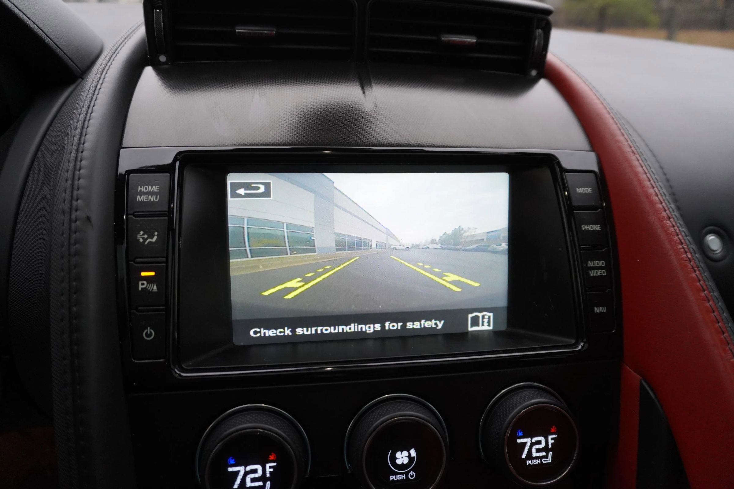 Used 2015 Jaguar F-TYPE S image 17