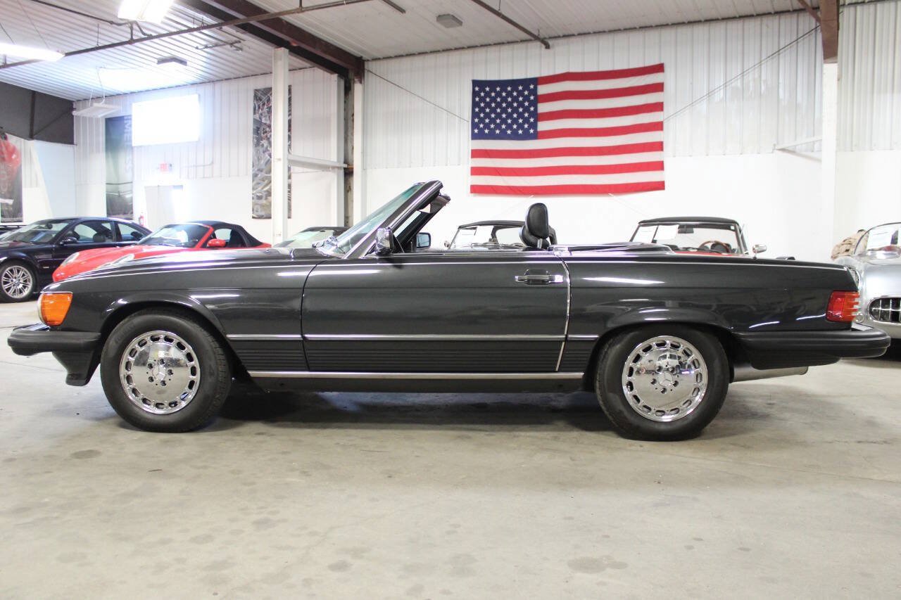 Used 1988 Mercedes-Benz 560 SL image 31