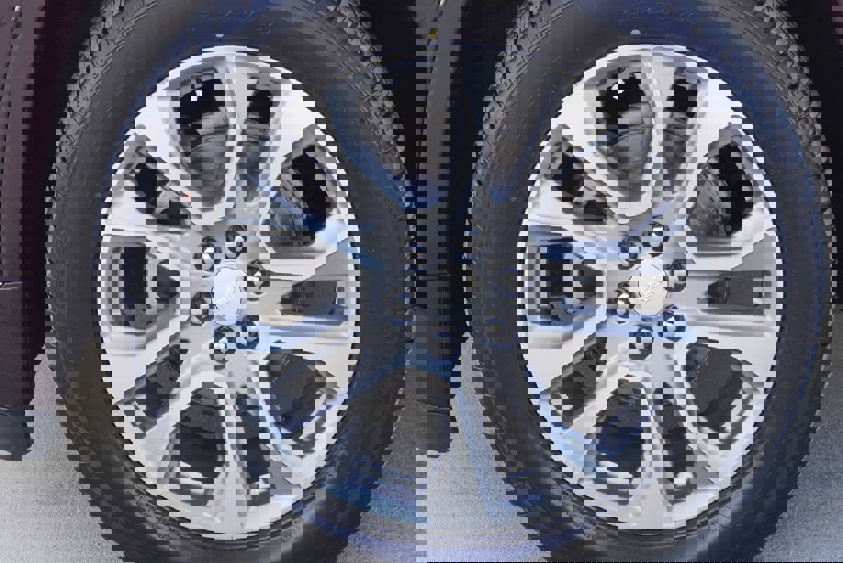 Used 2019 Chevrolet Traverse Premier w/ Driver Confidence II Package image 4